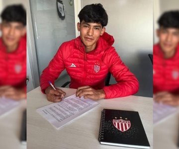 Joven nogalense firma con el Club Necaxa