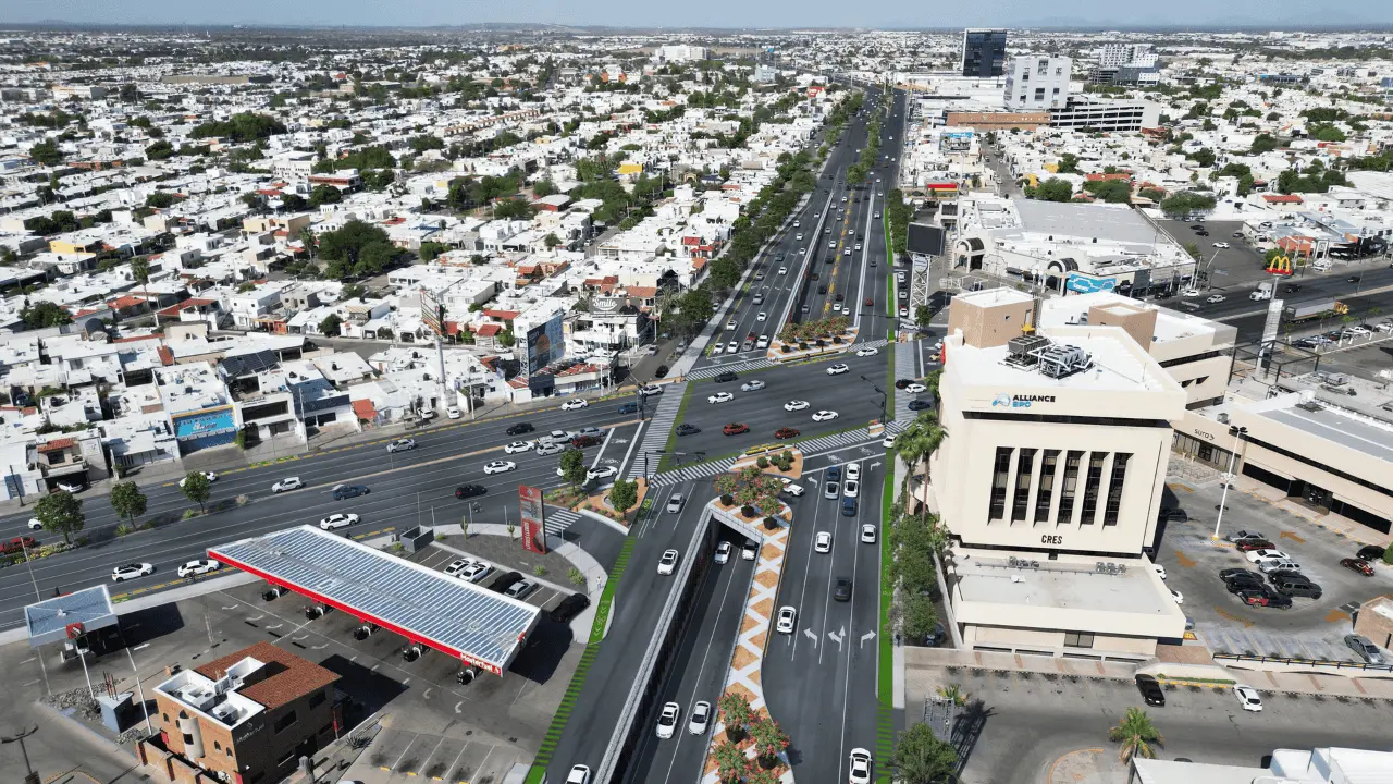 Hasta 20 minutos más demoran los transeúntes por obra en Soli y Colosio