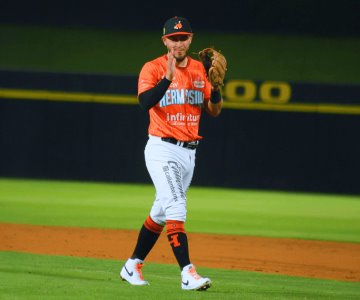 Naranjeros cae en último del rol regular; Clásico Sonorense en playoffs