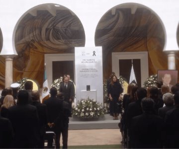 Despiden a Samuel Ocaña con homenaje póstumo en Palacio de Gobierno