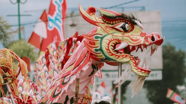 Este año darán la bienvenida a la Serpiente de Madera. (Foto: Ilustrativa / EXPRESO)