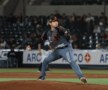 Naranjeros ganan un dramático duelo ante Yaquis
