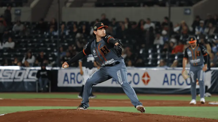 Naranjeros aseguró su regreso al estadio Fernando Valenzuela. (Foto: Naranjeros de Hermosillo)