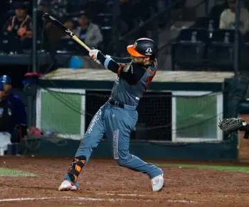 Naranjeros dan remontada ante Yaquis y ganan en la onceava