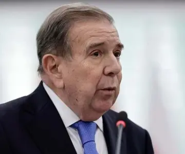 Edmundo González asiste a foro en Panamá previo a asumir presidencia