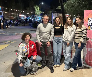 Recaudan sociedad civil y Omar del Valle más de 3 toneladas de croquetas