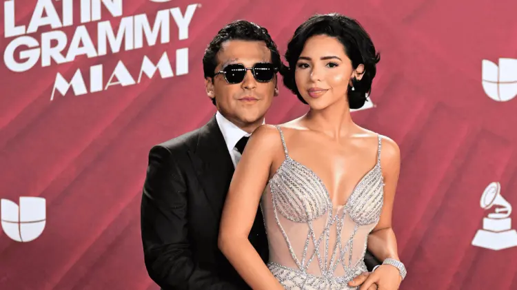 La pareja se encuentra de fiesta. (FOTO: ESPECIAL/EXPRESO)