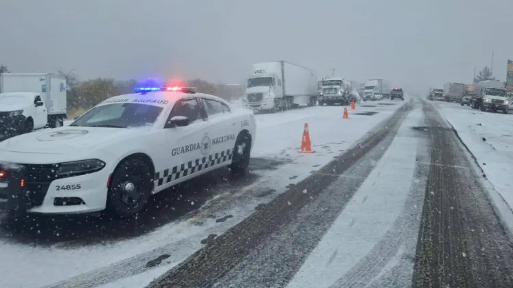 Elementos de Guardia Nacional se desplegaron sobre varios tramos carreteros. (Foto: Guardia Nacional)