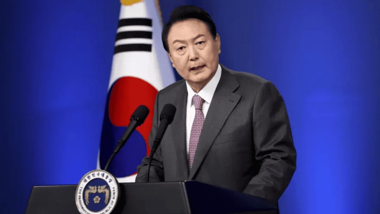 Detienen a presidente de Corea del Sur tras declaración de ley marcial