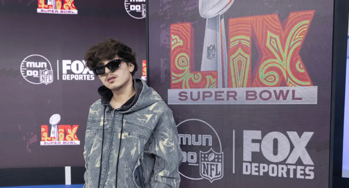 Gabito Ballesteros aparecerá en la transmisión del Super Bowl LIX