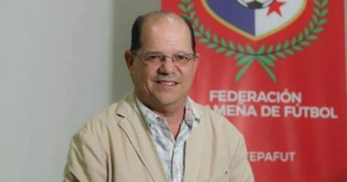 FIFA suspende a presidente de federación panameña por llamar gorda a jugadora