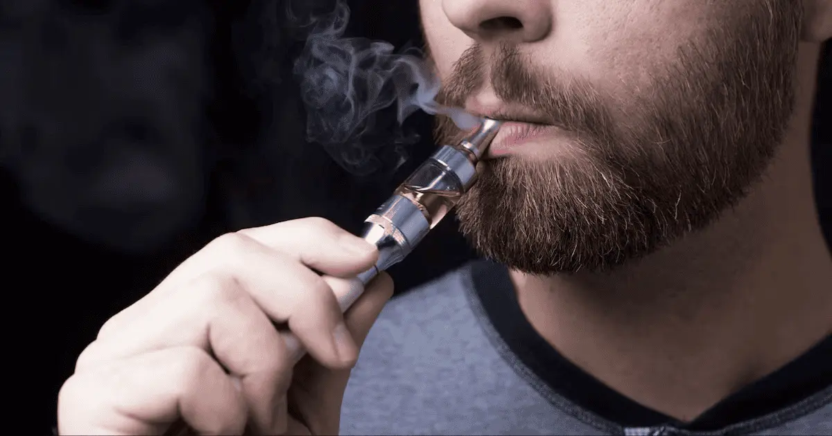 Vapeadores ya son ilegales en México