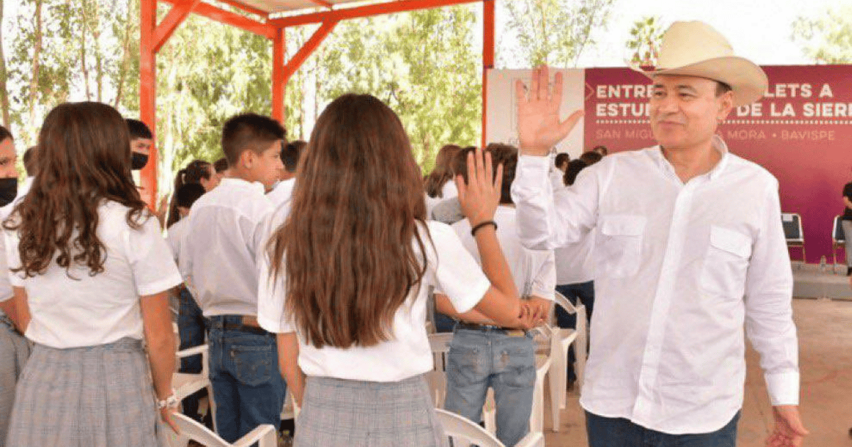 Extienden plazo para registro de uniformes escolares gratuitos