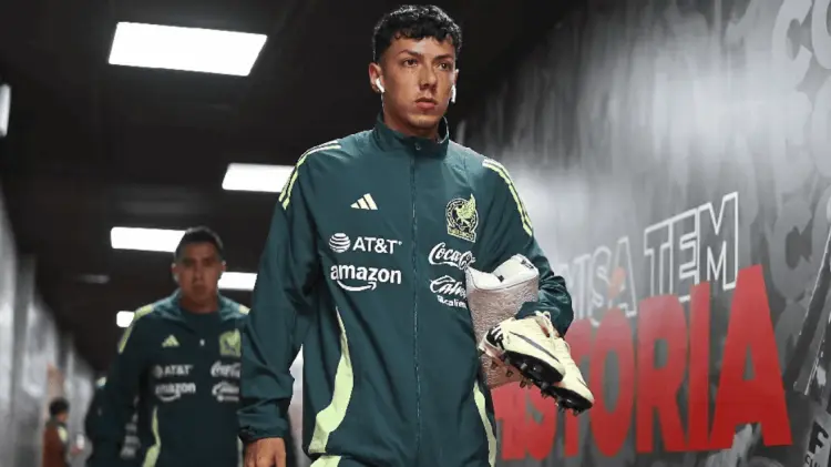 Ruvalcaba anotó uno de los goles ante el Inter de Porto Alegre. (ESPECIAL/EXPRESO)