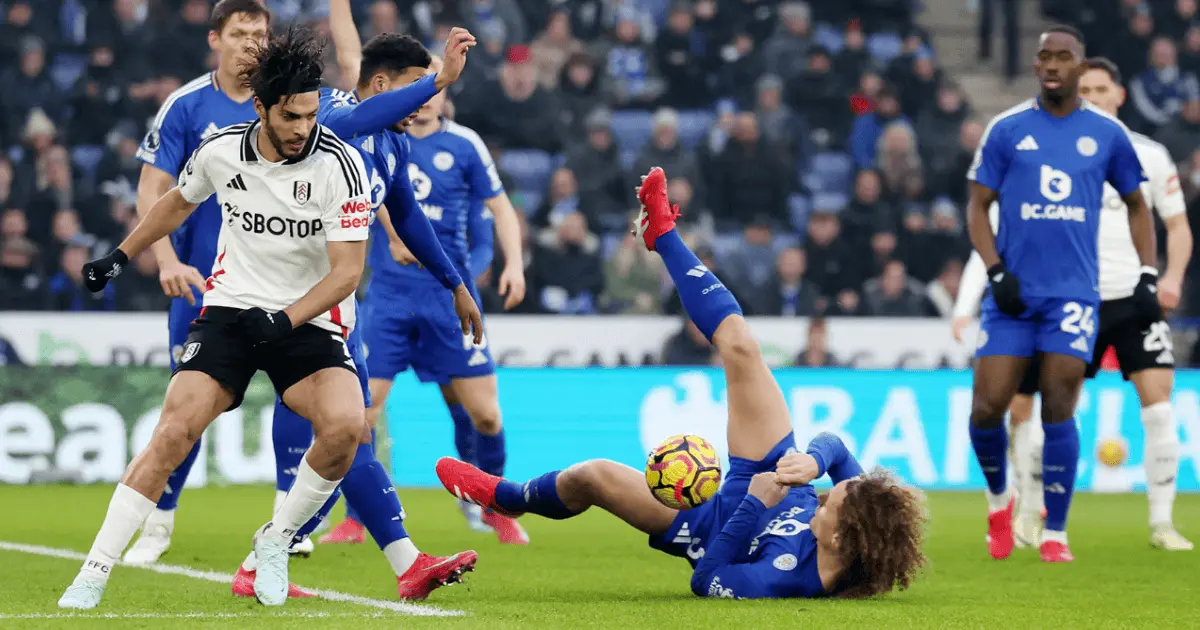 Raúl colabora en triunfo del Fulham