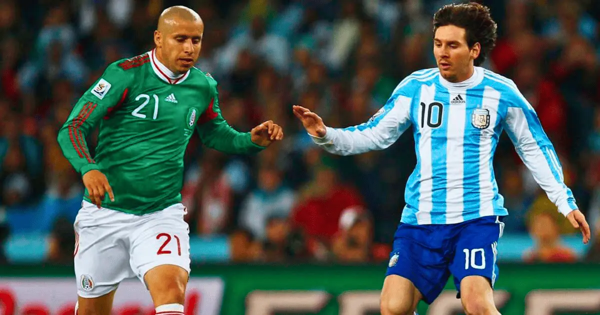 Te falta profesionalismo, responde Bofo a Messi por gesto ante América