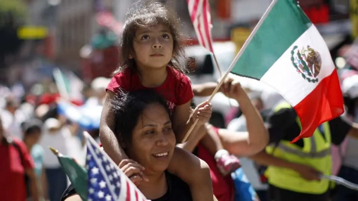 Más de 700 mil mexicanos residen en el extranjero: SRE