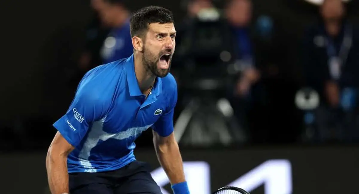 Djokovic vence a Alcaraz y alcanza su 50ª semifinal en Grand Slams