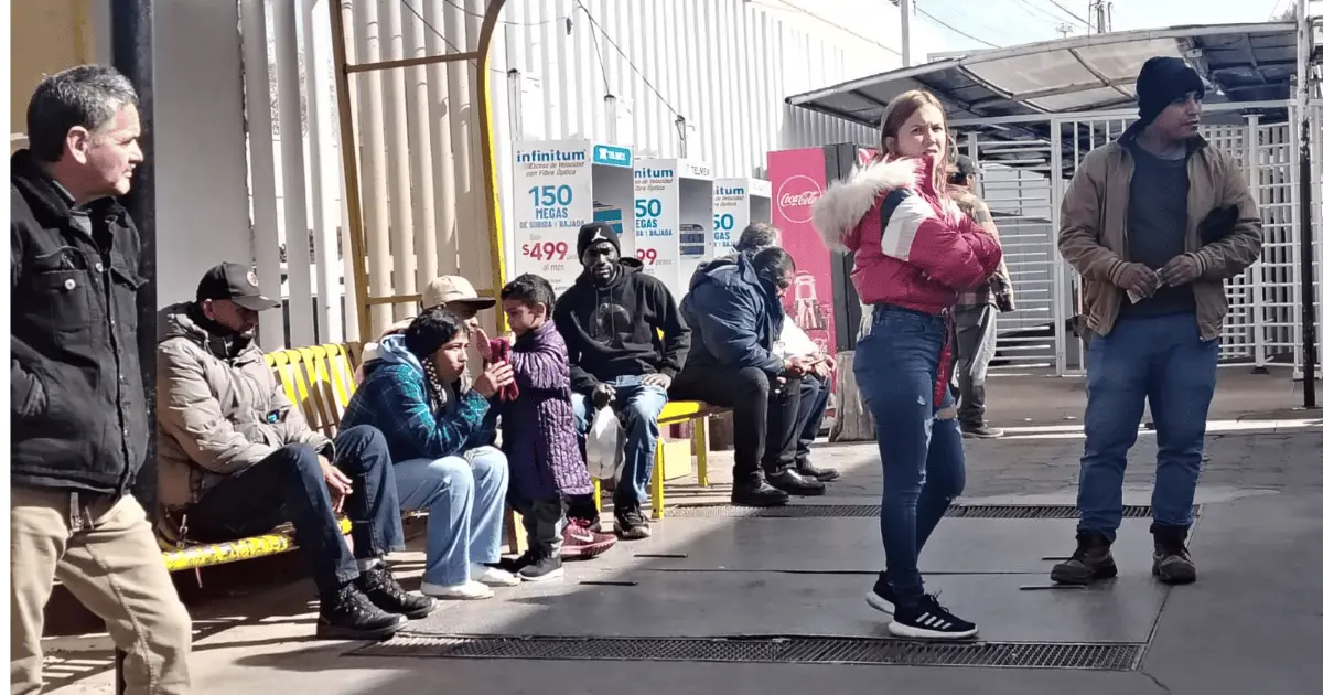 Familia venezolana se aferra a la esperanza de cruzar a Estados Unidos 
