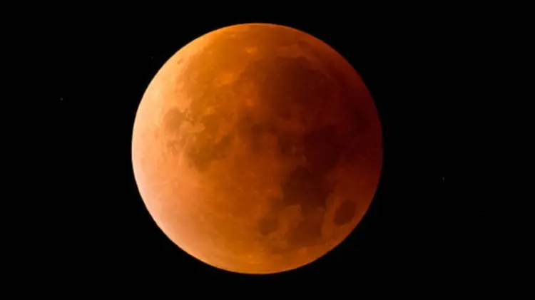 El eclipse lunar total teñirá la Luna de un característico tono rojizo. (Foto: Especial)