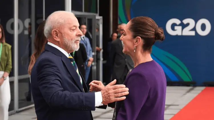 La llamada entre los dos Presidentes trató diferentes temas. (ESPECIAL/EXPRESO)