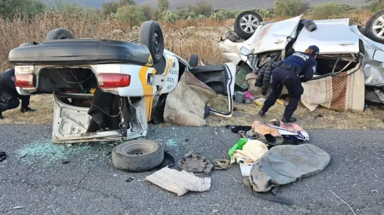 En el siniestro participaron un taxi y un auto particular. (Foto: Especial)