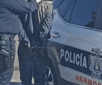 Detienen a hombre por golpear a su esposa e hija en el poblado Miguel Alemán