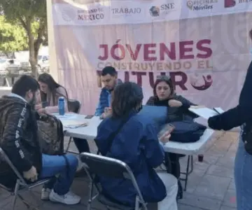 Entregan apoyo Jóvenes Construyendo el Futuro