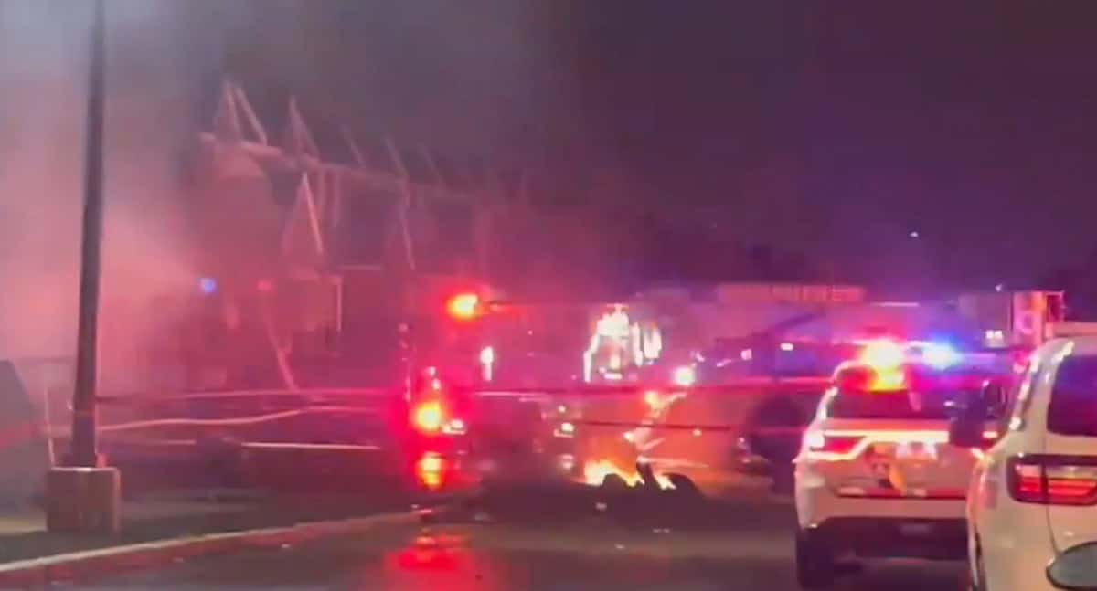 Avioneta se desploma en Filadelfia; provoca incendio y daños en inmuebles