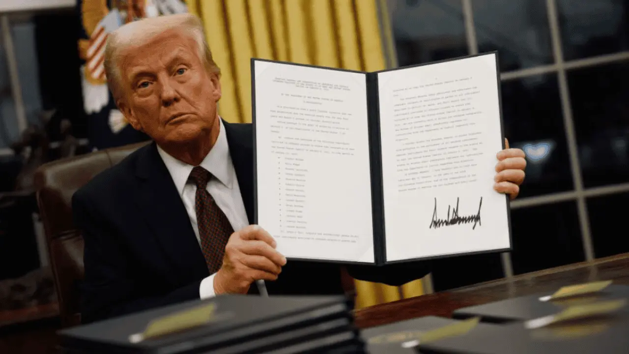 Donald Trump impone aranceles de 25% a México