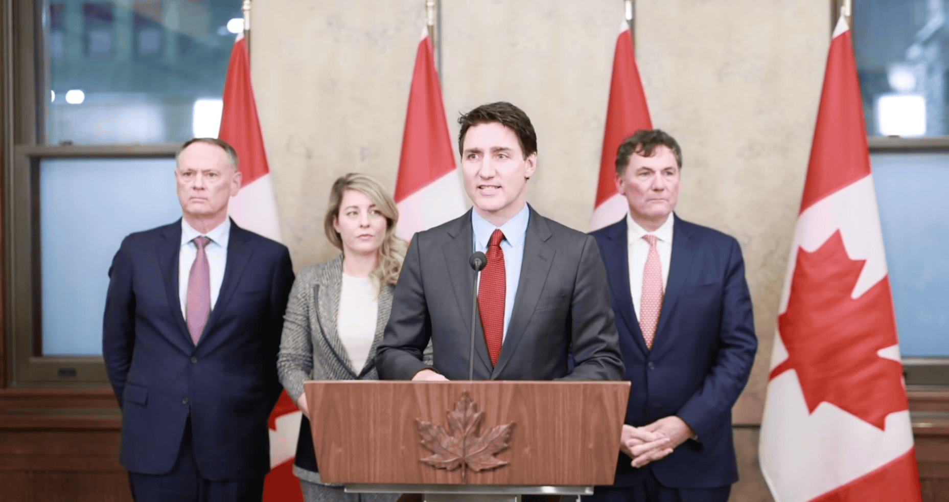 Canadá responde a Estados Unidos con aranceles de 25%