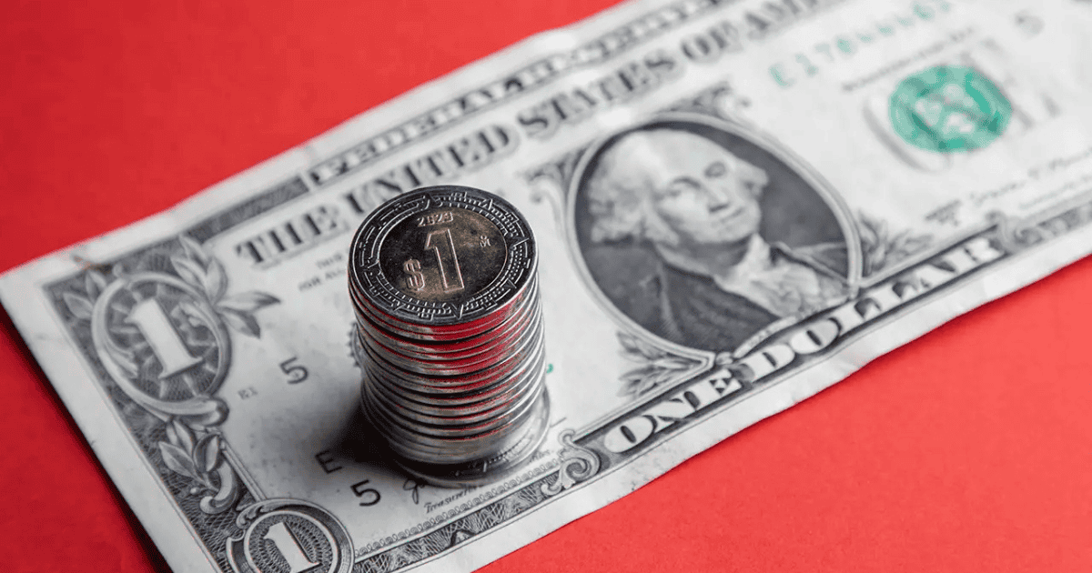 Dólar se dispara tras anuncio de aranceles