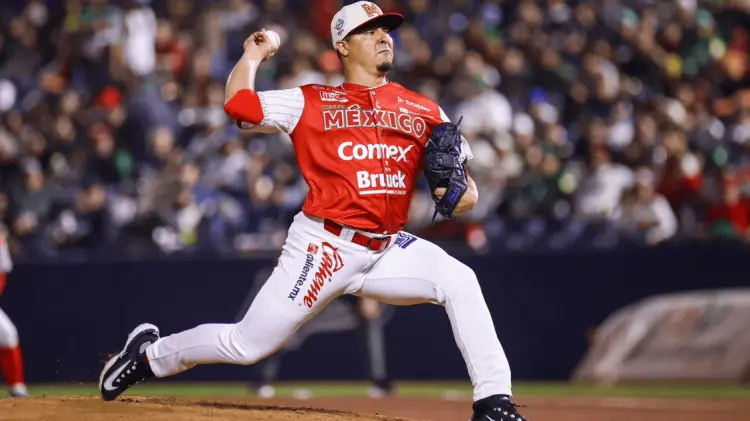 Ronald Medrano lanzó cinco entradas en blanco, de sólo dos imparables. (ESPECIAL/EXPRESO)