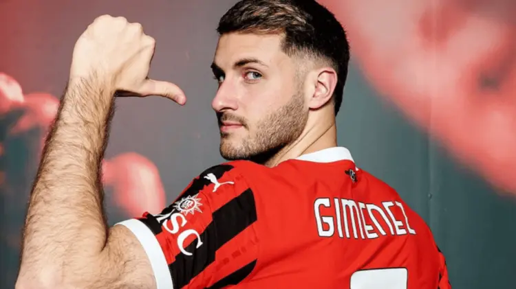 Santiago Giménez eligió el numero 7 con el AC Milan. (Foto: Especial)