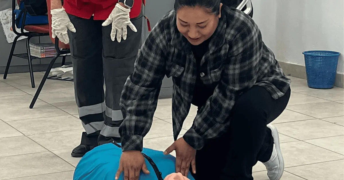Cruz Roja capacita a personal docente en primaria de Guaymas