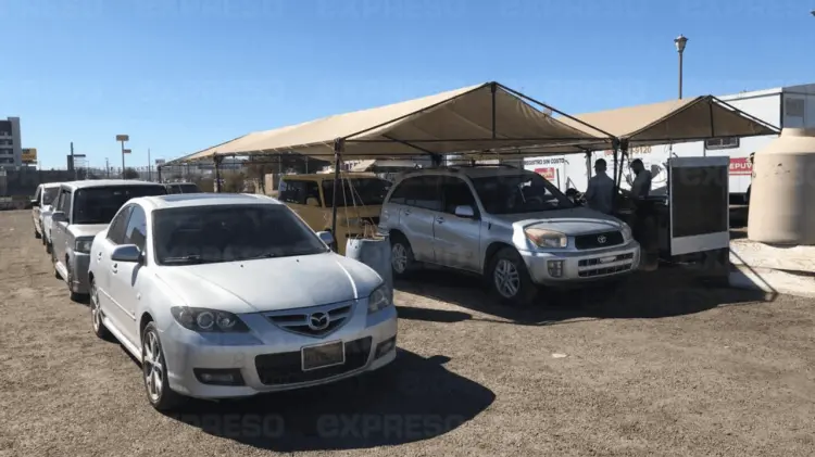 Repuve ha regularizado 200 mil 730 vehículos en Sonora. (Foto: Jesús Ballesteros/EXPRESO)
