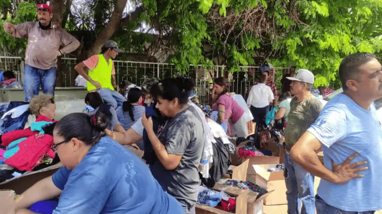 La institución realiza donativos de prendas en sectores vulnerables de la ciudad. (ESPECIAL/EXPRESO)