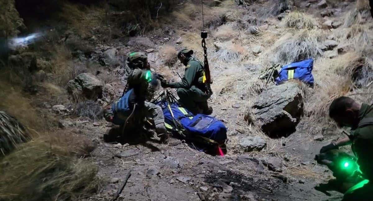 Migrante cae de acantila en Arizona mientras huía de la Patrulla Fronteriza