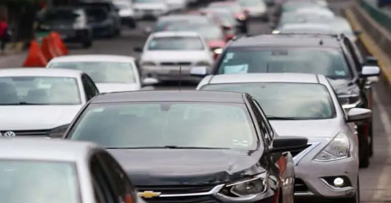 Cuesta más asegurar el auto en el norte del país. (Especial/EXPRESO)