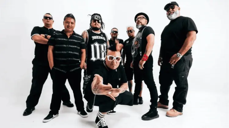 Este enfoque ha llevado a la banda a incorporar elementos del regional mexicano. (Foto: Especial)