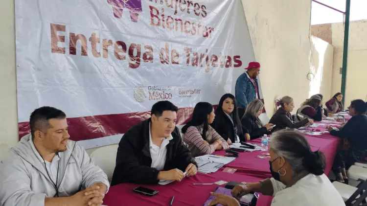 Las beneficiarias recibirán una pensión de 3 mil pesos. Foto: Especial.