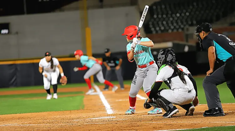 Sólo dos carreras le bastaron a las escarlatas para ganar el juego. (Foto: Jorge Flores/EXPRESO)