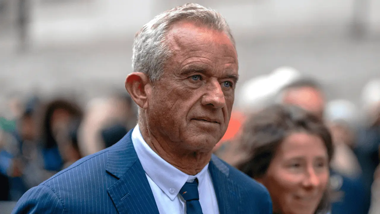Designan a Robert F. Kennedy Jr. como secretario de Salud en Estados Unidos