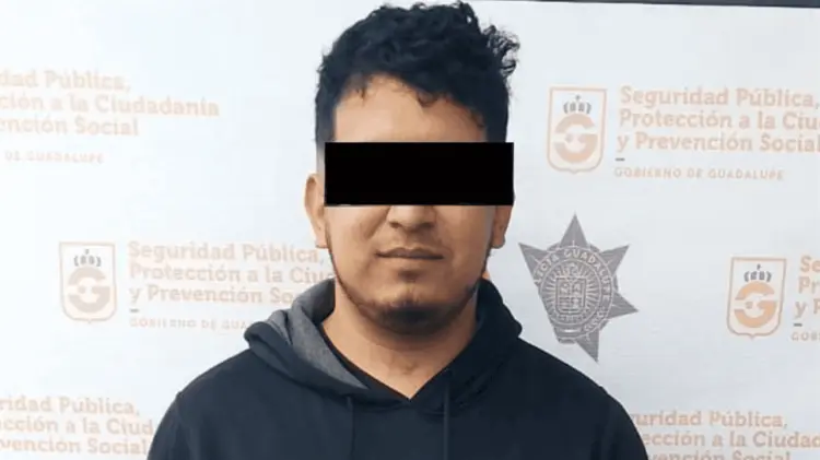 Reynaldo Misael terminó la agresión cuando vio que la mujer empezó a sentirse mal. (Foto: Especial)
