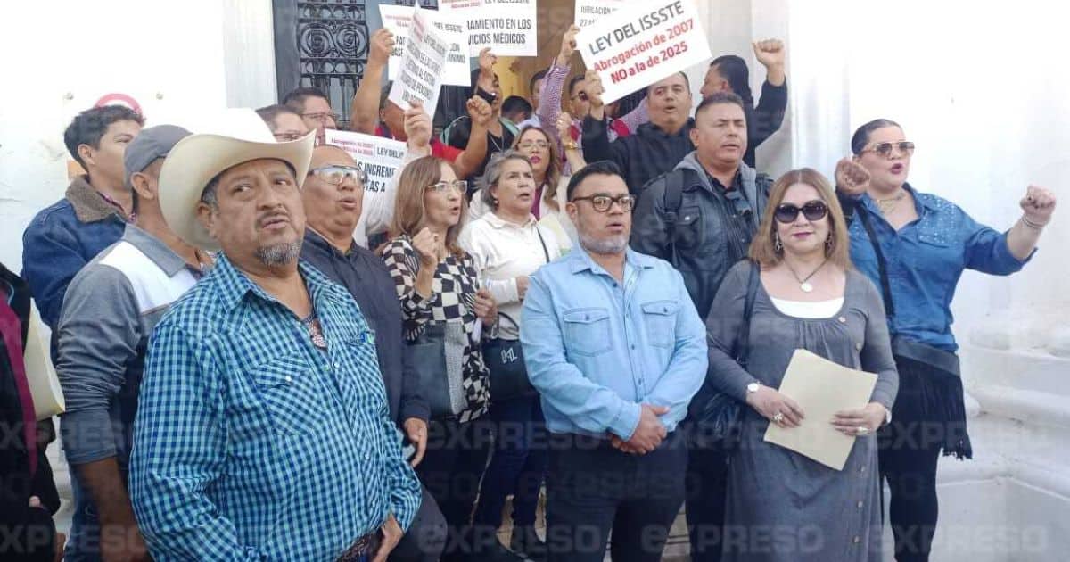 Escuelas en Sonora se unen a paro nacional contra reforma a la Ley del Issste