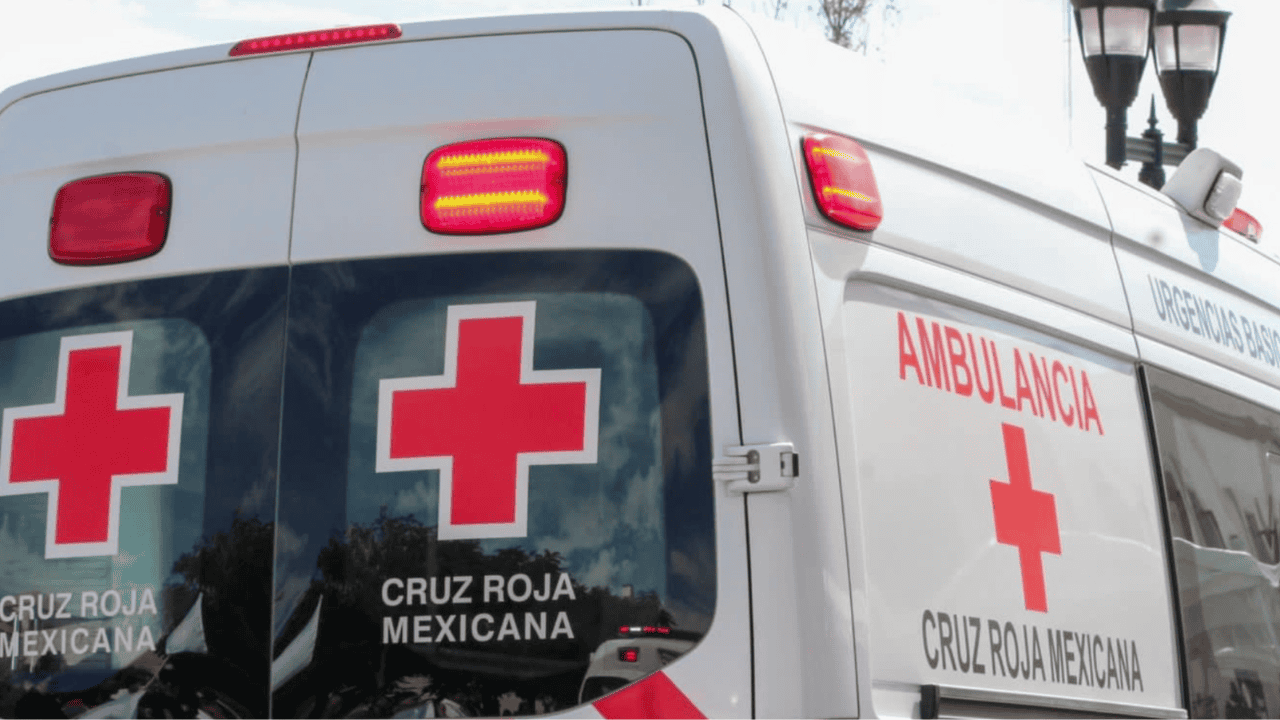Hombre golpea a su esposa mientras cargaba a su bebé; el menor muere
