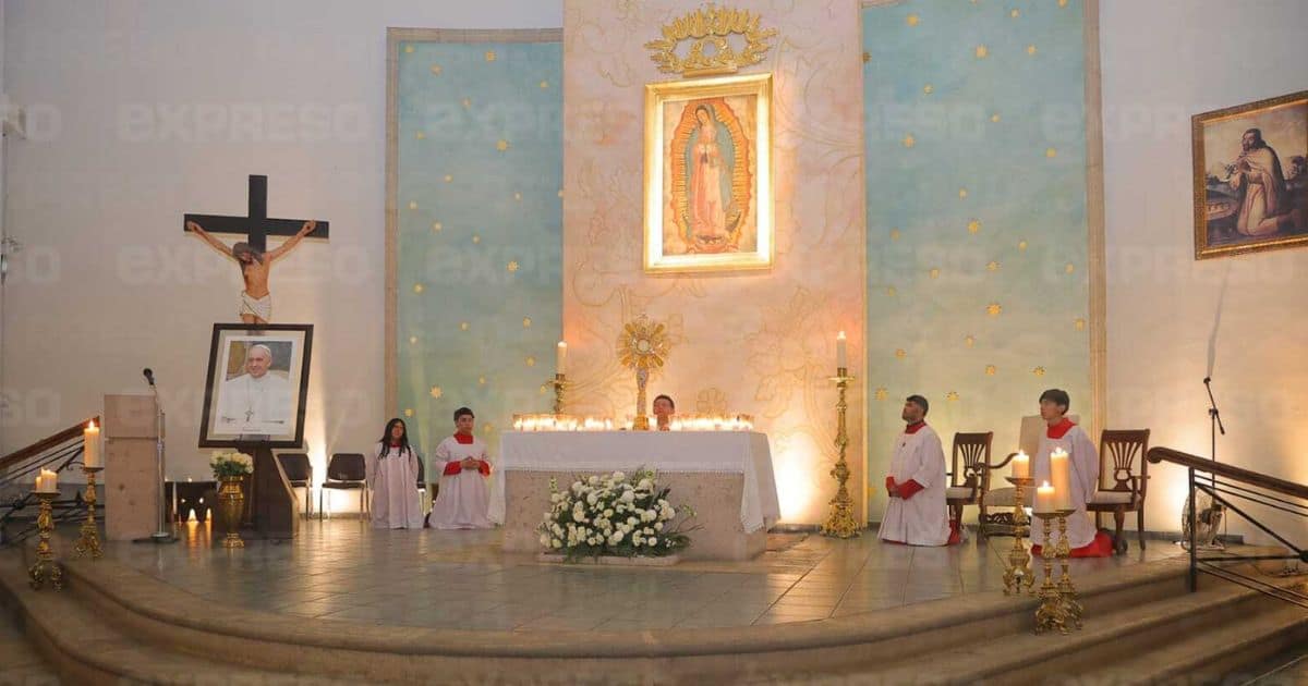 Realizan misa en favor a la salud del papa Francisco en Hermosillo