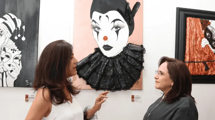 La exposición ‘Estampas del Carnaval: relieve, luz y sombra’ está abierta al público. Foto: Especial