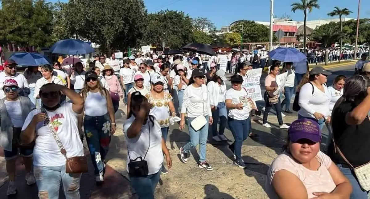 Claudia Sheinbaum frena reforma al ISSSTE tras protestas de la CNTE