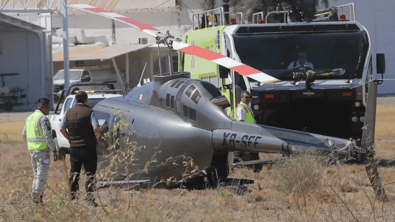 Helicóptero privado se desploma en Base Aérea Militar de Hermosillo